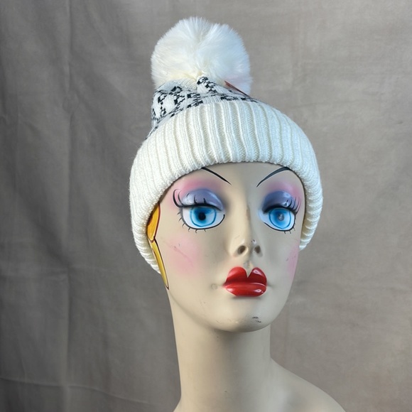 NWT Winter Knitted Cap Fleece interior 10” x 8” Hat - Picture 3 of 7